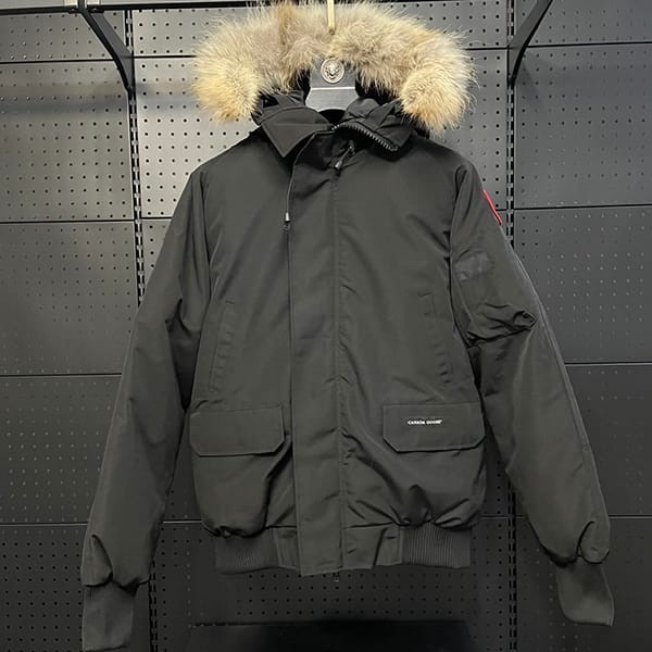 Very popular! Canada Goose MacMillan down jacket replica Cad07955 Very popular! Canada Goose MacMillan down jacket replica Cad07955