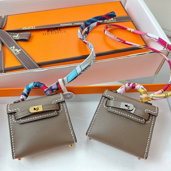 Hermes Replica Kelly Twilly Charm Etoupe erp38212