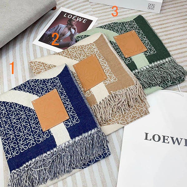 Loewe Anagram Wool Blanket Replica loy38828 Loewe Anagram Wool Blanket Replica loy38828