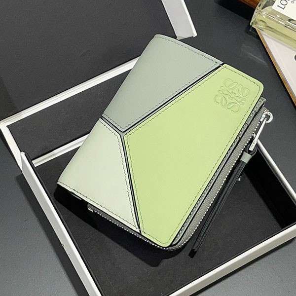 Free shipping Loewe Puzzle Compact Zip Wallet Replica lob82987 Free shipping Loewe Puzzle Compact Zip Wallet Replica lob82987