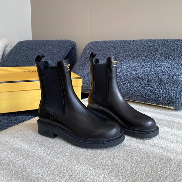 Fendi Filo Black Leather Biker Boots Replica 8T85769W Fendi Filo Black Leather Biker Boots Replica 8T85769W