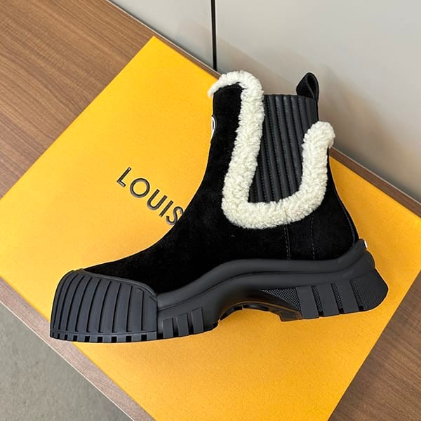 Super low price! Louis Vuitton Ruby Line Ankle Boots Replica 1AC7AR