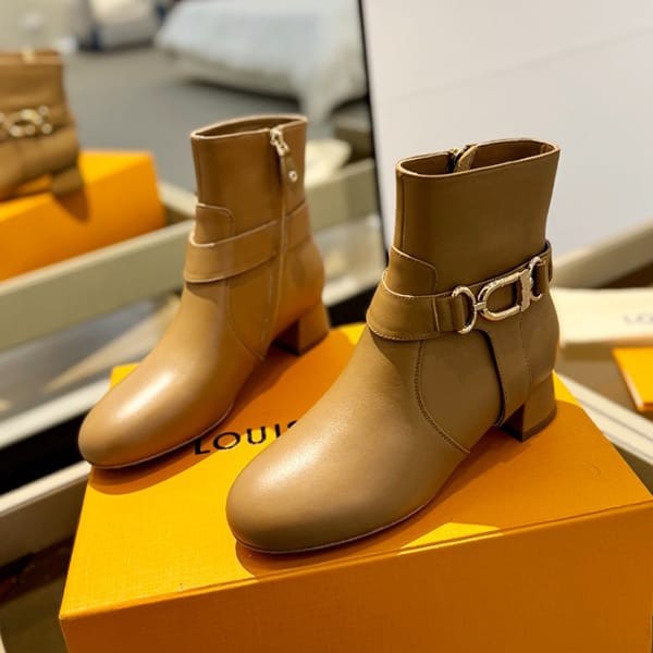 No.1 popular Louis Vuitton replica Westside Line ankle boots vub41356 No.1 popular Louis Vuitton replica Westside Line ankle boots vub41356