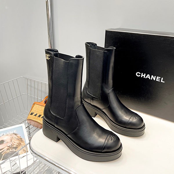Popular all over the world? Chanel mid boots replica shf79078 Popular all over the world? Chanel mid boots replica shf79078