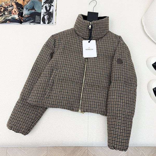 Moncler Replica Seboune Applique Check Down Jacket J20931A Moncler Replica Seboune Applique Check Down Jacket J20931A