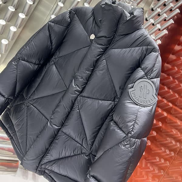 Moncler short down jacket, unisex, logo, moq50989