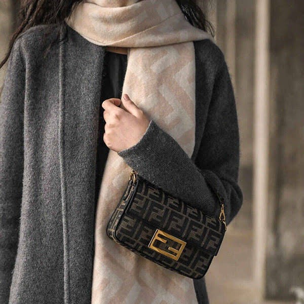 No.1 Popular Fendi FF Motif Copy Cashmere Long Scarf fej35585