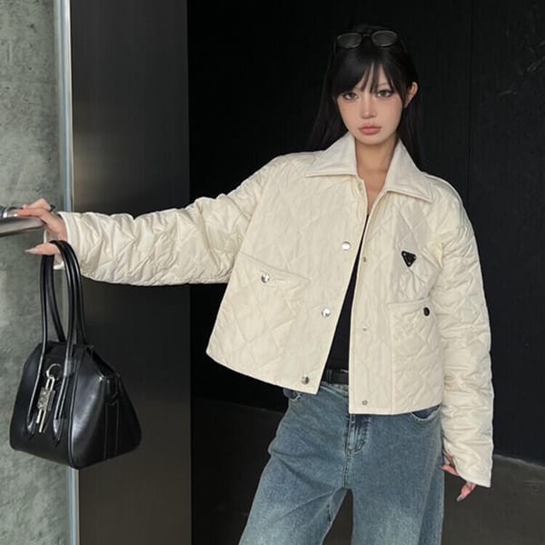 Attention ★ Prada knockoff ◆ Re-Nylon quilted jacket with logo puy31369 Attention ★ Prada knockoff ◆ Re-Nylon quilted jacket with logo puy31369