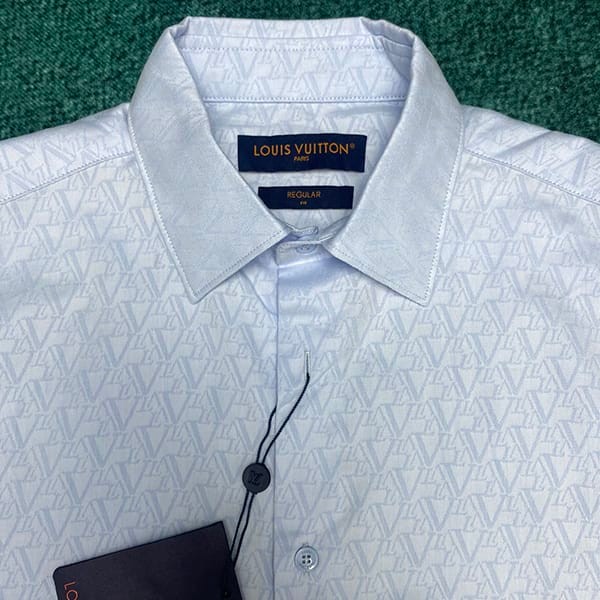 I definitely want it! Louis Vuitton Long Sleeve Slim Shirt Replica vug17778