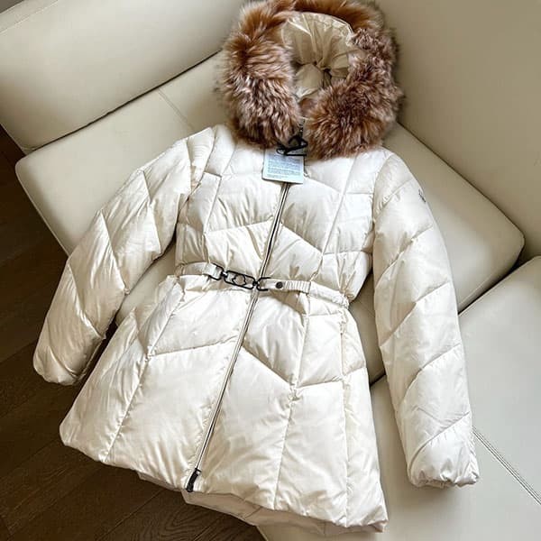 Moncler short down jacket replica with fur hood moh39664