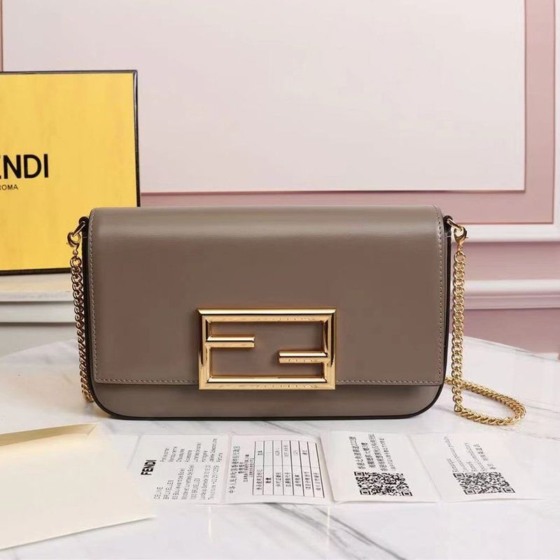 Very popular all over the world? Fendi replica mini bag with built-in wallet and pouch, gray leather mini bag 8BS032AHM0F1F1M Very popular all over the world? Fendi replica mini bag with built-in wallet and pouch, gray leather mini bag 8BS032AHM0F1F1M