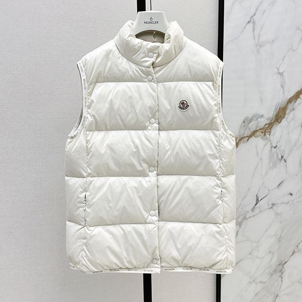 I definitely want it! Moncler Badia down vest copy moo55705