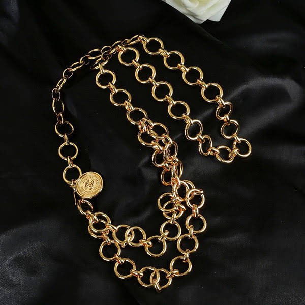 Easy to use Chanel chain belt with delicate design sht96615