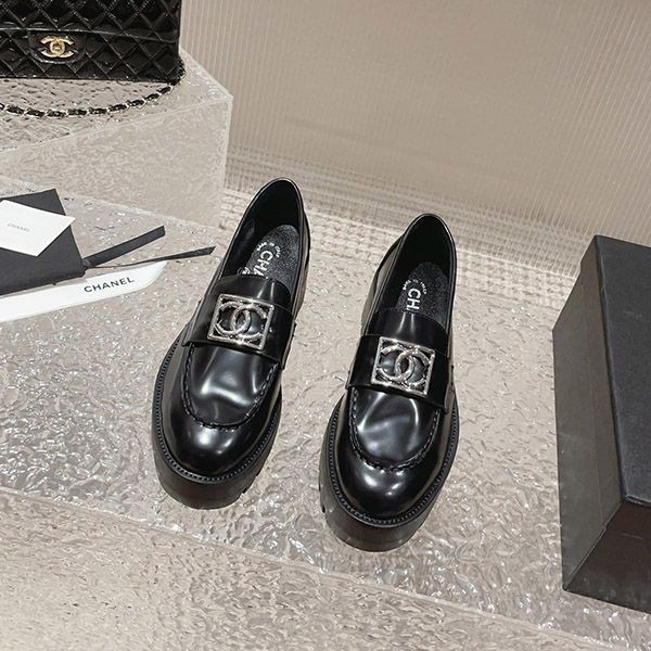 chanel logo loafers moccasins replica shj19076