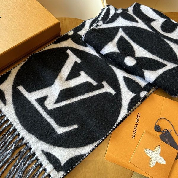 Recommended Louis Vuitton Scarf Replica LV Medallion vuf41047