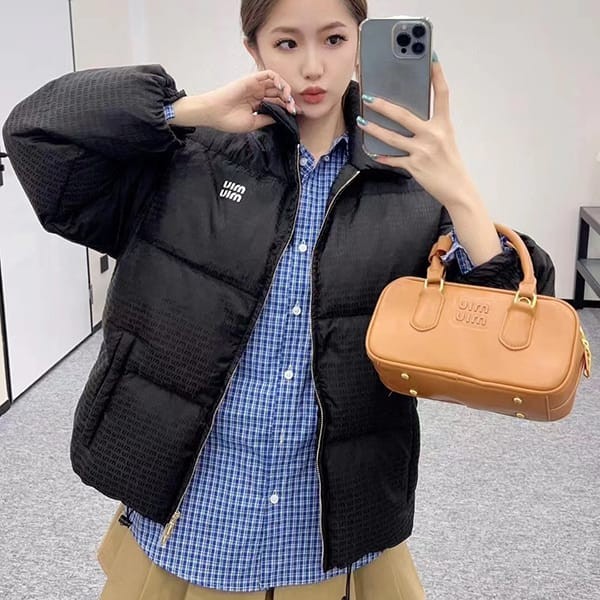 Immediate delivery Miu Miu replica logo print down jacket myt87128