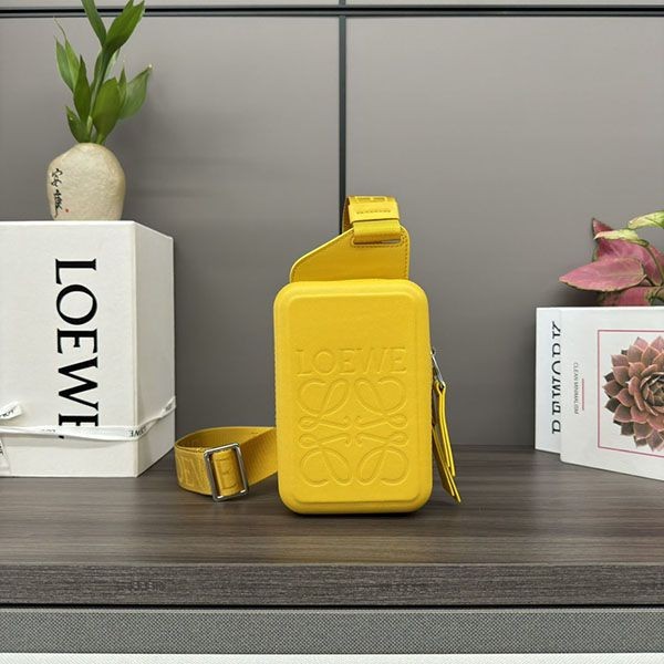 Cheap Loewe Molded Sling Calfskin Sling Bag with Tracking lot67469 Cheap Loewe Molded Sling Calfskin Sling Bag with Tracking lot67469