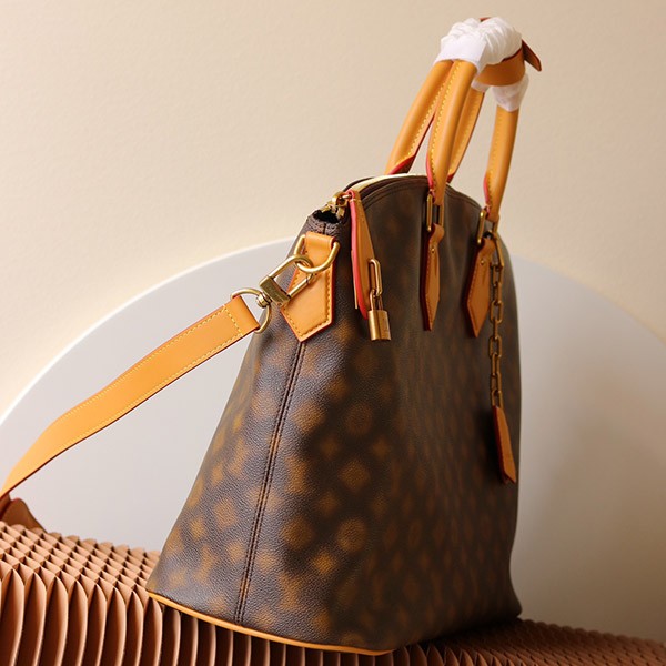 A must-have Louis Vuitton shoulder bag replica Neo Lockit MM m46240