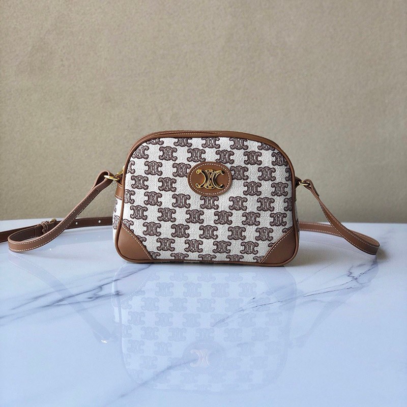 Sold out in Japan☆Celine Shoulder Bag Replica Camera Bag Triomphe Embroidery 194332CS819BR Sold out in Japan☆Celine Shoulder Bag Replica Camera Bag Triomphe Embroidery 194332CS819BR