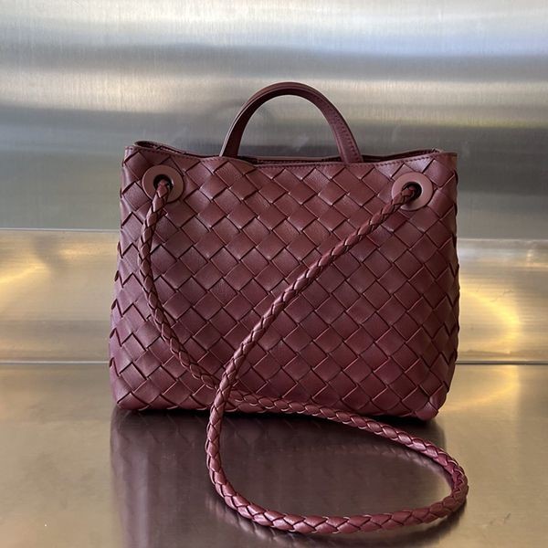Bottega Veneta Andiamo Handbag N Grade 743568