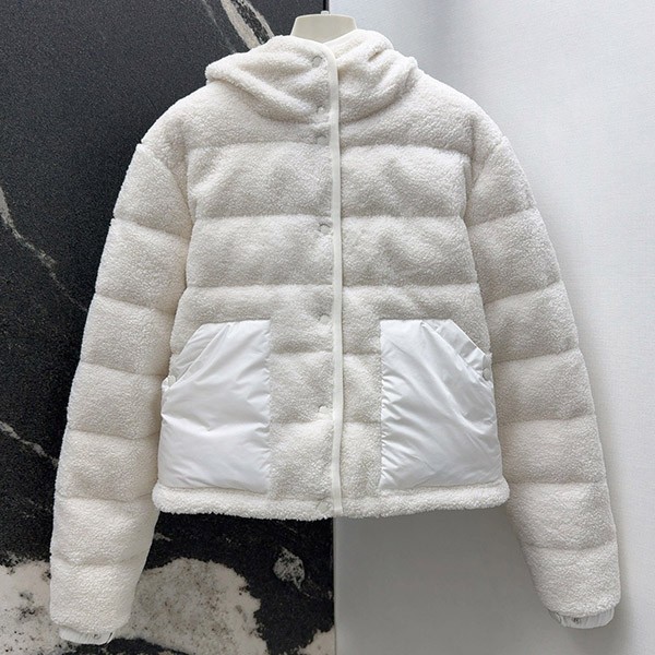 Express delivery Moncler AUDRIEU short down jacket n grade mof19360