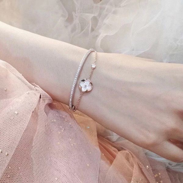 Classic Louis Vuitton Bracelet? Forever Young Bracelet Replica vub48573