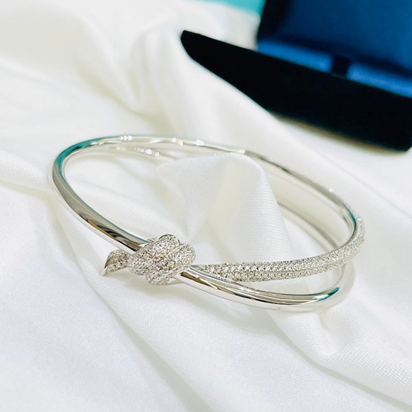 The hot topic! Tiffany Knot Double Row Hinge Bangle Replica Tii89547