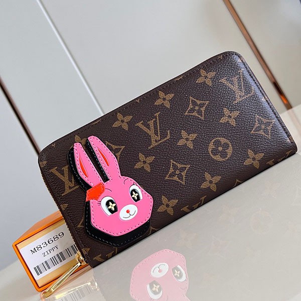 Limited edition rabbit Louis Vuitton Zippy Wallet Monogram Long Wallet Replica M83689