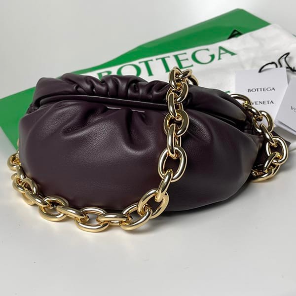 Very popular! Bottega Veneta The Pouch Mini Chain Belt Replica 2WAY Bag boz97729 Very popular! Bottega Veneta The Pouch Mini Chain Belt Replica 2WAY Bag boz97729