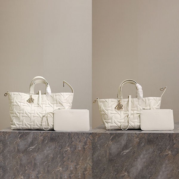 Dior Replica Toujours Bag Medium/Large M2821OSHJM Dior Replica Toujours Bag Medium/Large M2821OSHJM