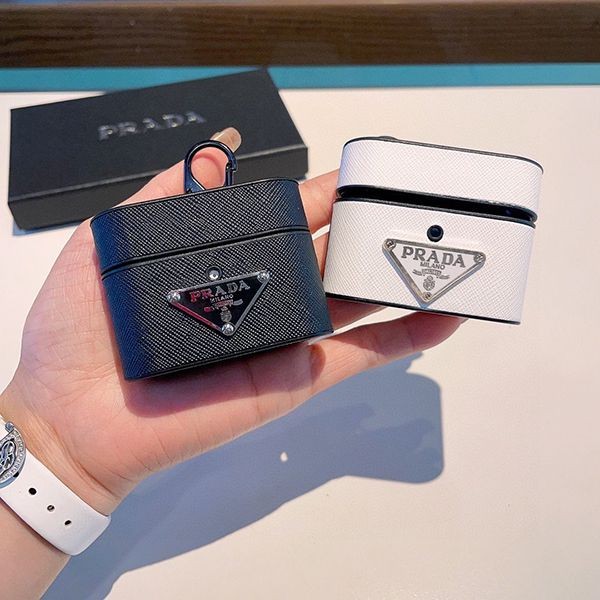 Stylish and cute Prada leather AirPods Pro case replica puj21020 Stylish and cute Prada leather AirPods Pro case replica puj21020