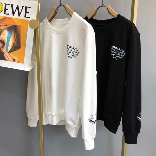 New Spring Items Moncler Sweatshirt Replica Sequin Logo Shirt moz78889