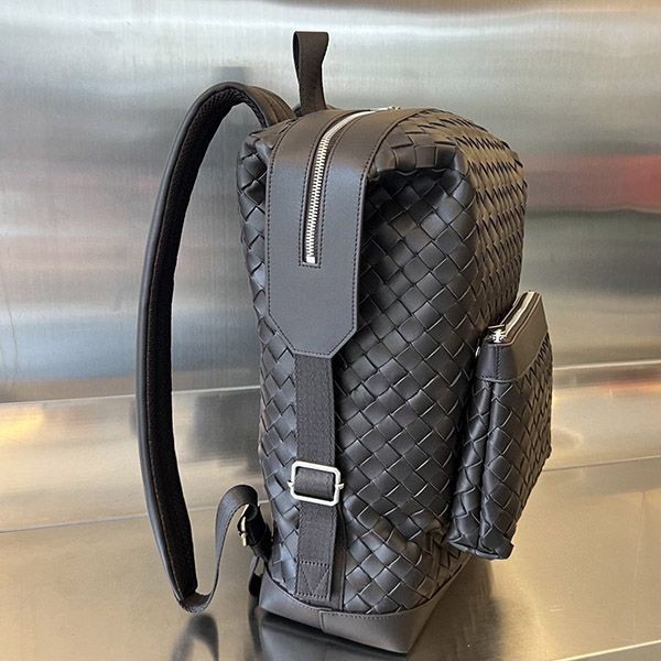 Sold out Bottega Veneta Small Intrecciato Replica Backpack boy04590