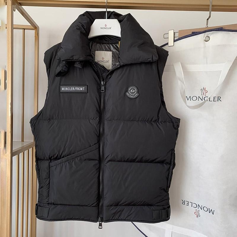 [Free Shipping] Moncler x Hiroshi Fujiwara unisex down vest moe50003