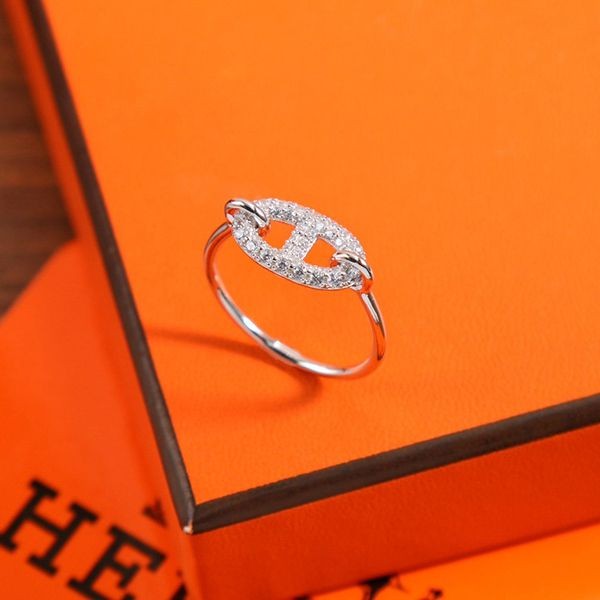 Hermes Chaine d'Ancre replica diamond ring very popular! era74841
