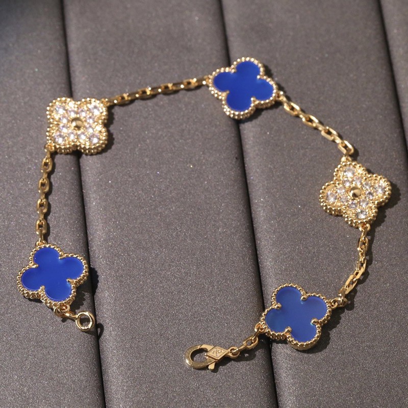 Rare Van Cleef & Arpels Replica Vintage Alhambra Bracelet vai14679
