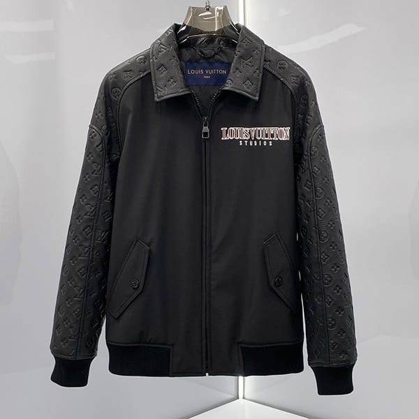 ★Safe and secure shipping with tracking Louis Vuitton replica Sophisticated leather and knit wool blouson vuj22456