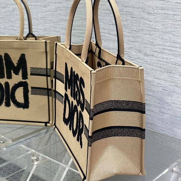 Immediate delivery Dior Book Tote Replica Reversible Bag Large dez51656