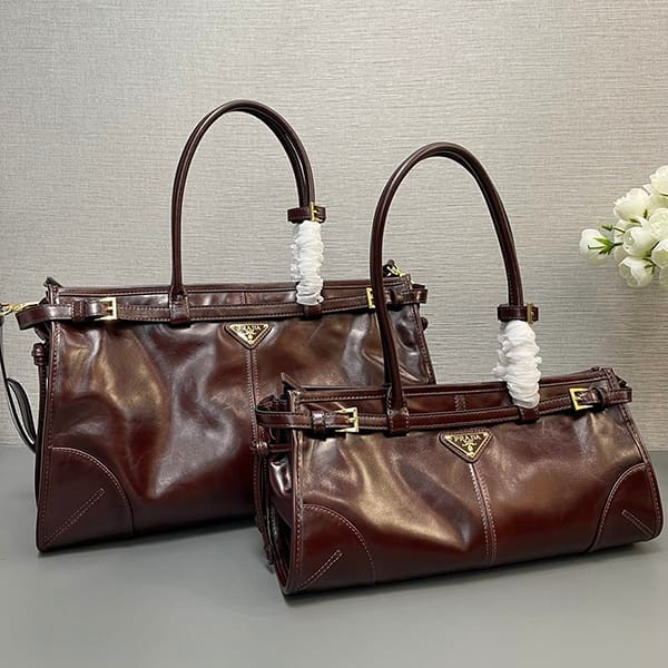 Luxury brand Prada medium leather handbag replica 2 sizes puq78314 Luxury brand Prada medium leather handbag replica 2 sizes puq78314