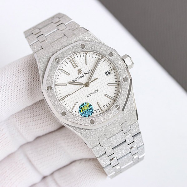 Audemars Piguet Replica Royal Oak Frosted Gold 15454BC Audemars Piguet Replica Royal Oak Frosted Gold 15454BC