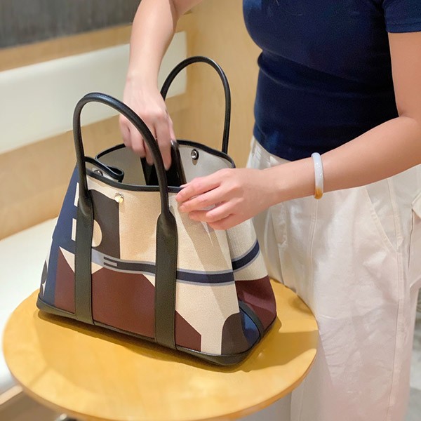 For a simple look ★ Hermes Garden Party 36 replica erg98696 For a simple look ★ Hermes Garden Party 36 replica erg98696