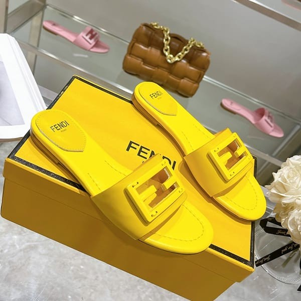 n-grade recommended Fendi knockoff BAGUETTE FF signature band slider sandals fed63085