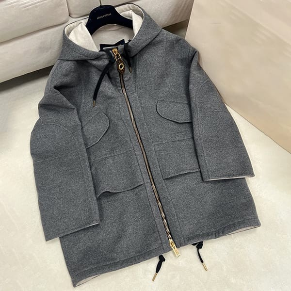 Latest and stylish Louis Vuitton double-face peplum jacket replica vuj17164