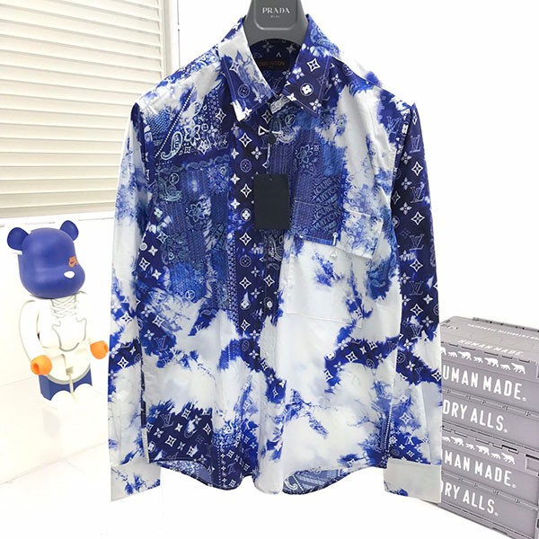 ☆Louis Vuitton Replica☆ Bandana Pattern Hook Detail Long Sleeve Shirt 1AA4UL ☆Louis Vuitton Replica☆ Bandana Pattern Hook Detail Long Sleeve Shirt 1AA4UL