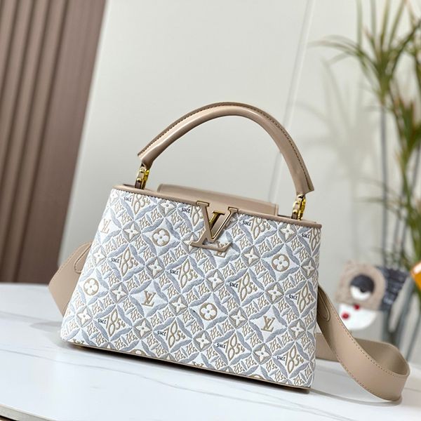 Louis Vuitton Capucines BB Logo Shoulder Bag Hand vuj94093 with Tracking Louis Vuitton Capucines BB Logo Shoulder Bag Hand vuj94093 with Tracking