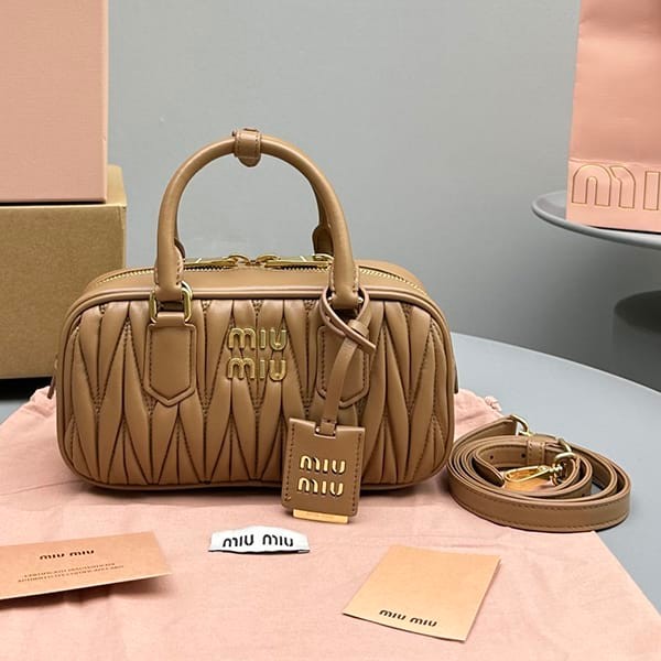 No. 1 in total sales! Miu Miu Replica Arcadi Matelasse Bag myh71133 No. 1 in total sales! Miu Miu Replica Arcadi Matelasse Bag myh71133