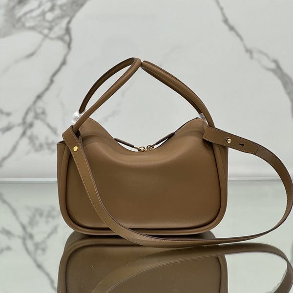 Hard to find, super popular 24SS Prada leather handbag replica pus08099