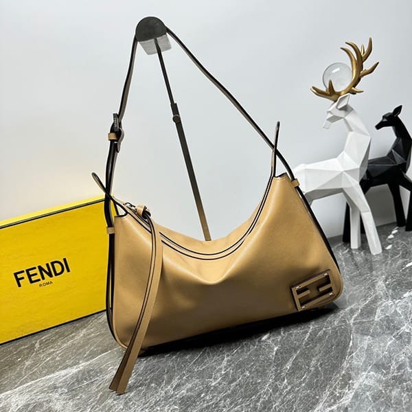 Recommended Fendi Simply Fendi Small Leather Mini Bag Fake fey53991 Recommended Fendi Simply Fendi Small Leather Mini Bag Fake fey53991