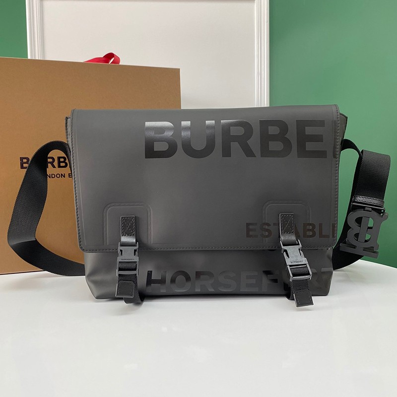 A classic and very popular item! Burberry Shoulder Bag Replica Black Horseferry Print Bag Bad49047