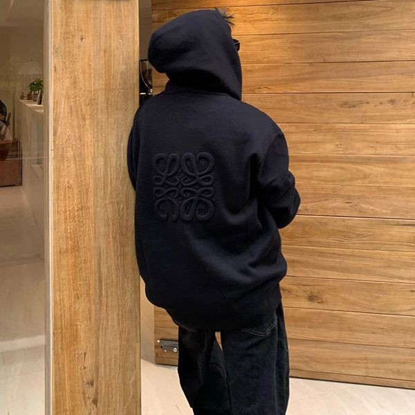 An eye-catching item! Loewe Zip Hoodie Replica Anagram Logo Low69632 An eye-catching item! Loewe Zip Hoodie Replica Anagram Logo Low69632